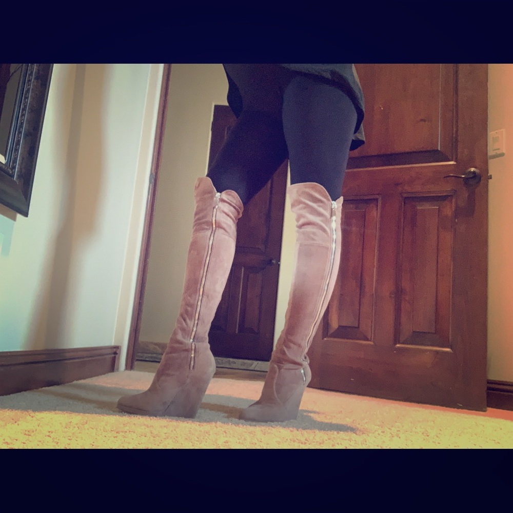 Casadei Grey Suede Over-the-knee Wedge Boots - Picture 2 of 8